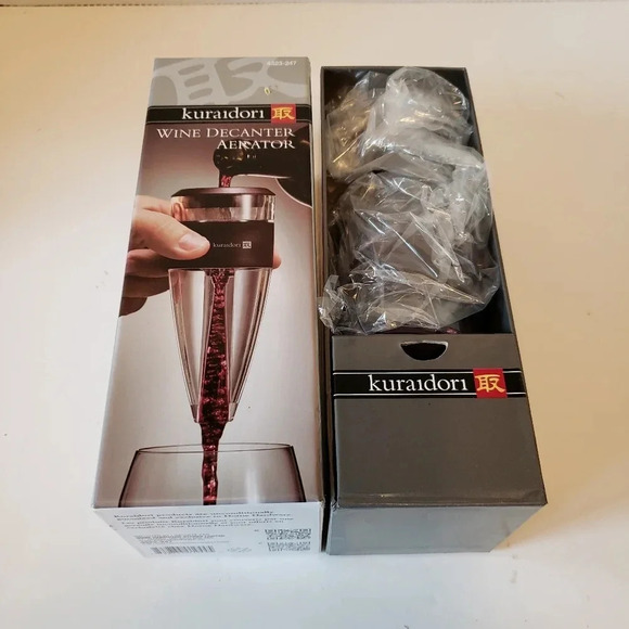 NWOT,Kuraidori Wine  Decantor Aerator. - Picture 2 of 9
